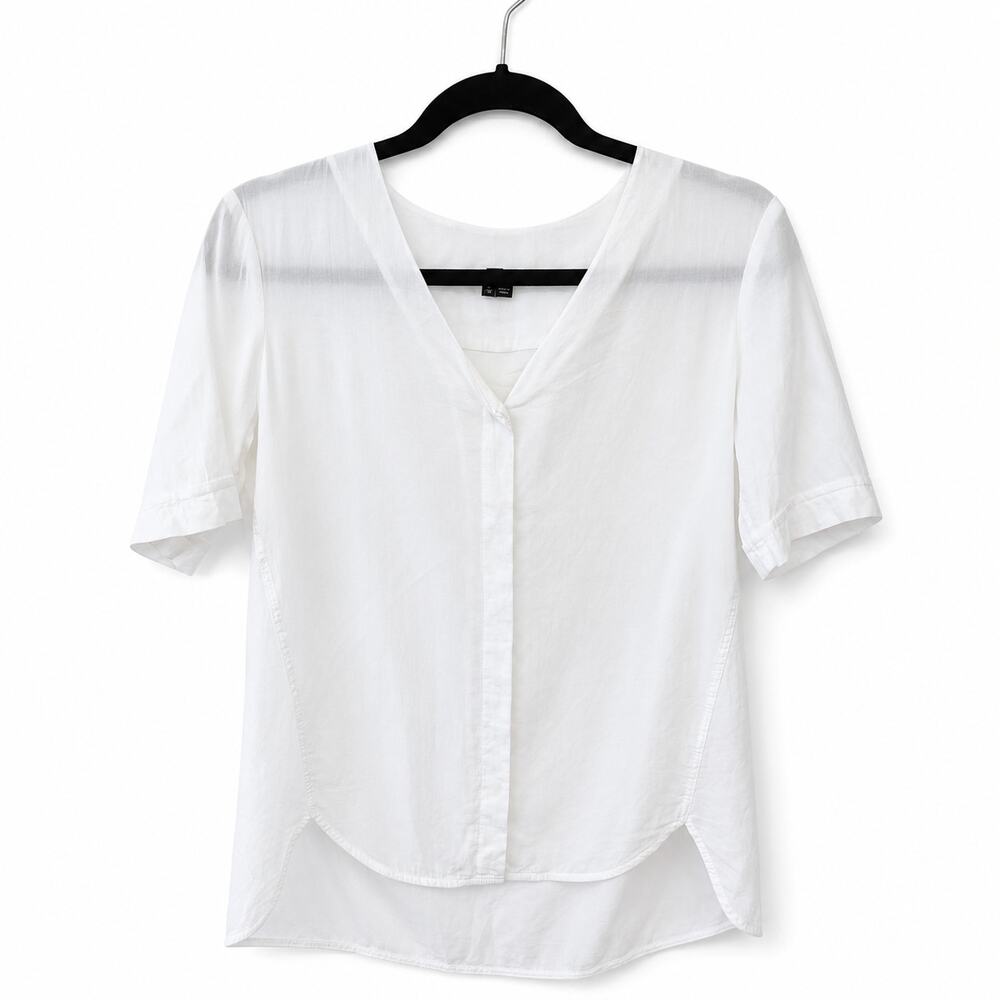 Theory White Blouse V Neck Hidden Placket Short Sleeve High Low Hem Womens P S